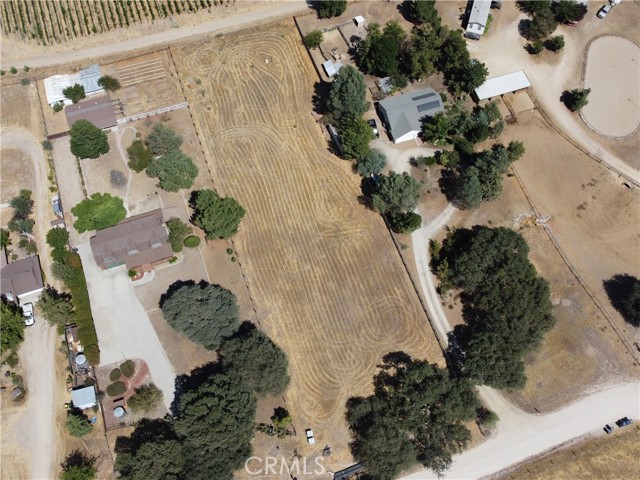 Detail Gallery Image 8 of 15 For 5710 Fa-Rousse Way, Paso Robles,  CA 93446 - – Beds | – Baths