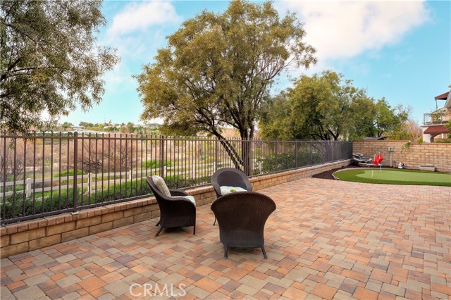 Detail Gallery Image 3 of 37 For 24125 Willowbrooke Ct, Valencia,  CA 91354 - 4 Beds | 3 Baths