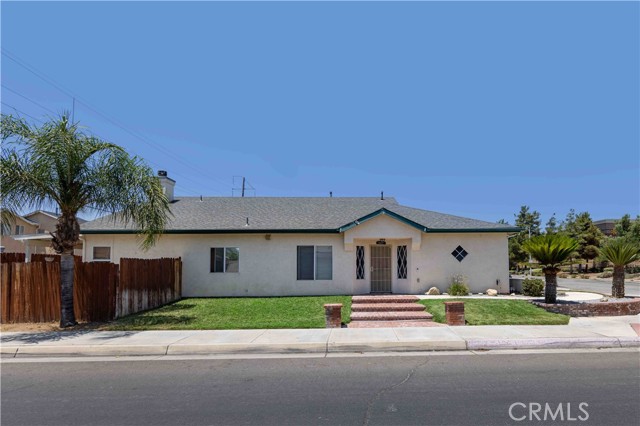 Detail Gallery Image 1 of 1 For 3501 W Thornton Ave, Hemet,  CA 92545 - 3 Beds | 2 Baths