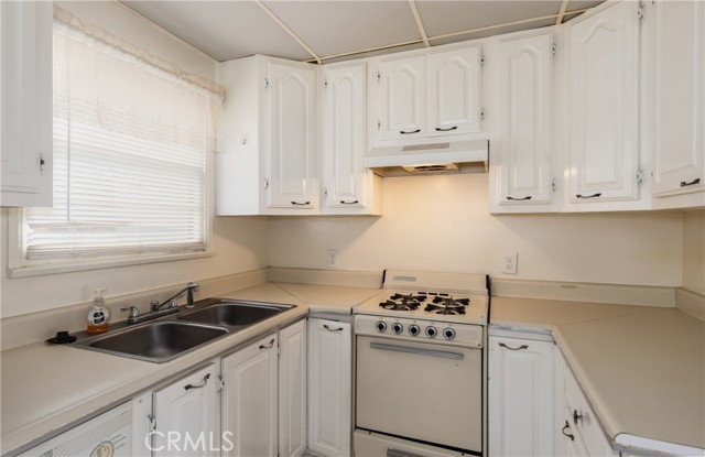 Detail Gallery Image 10 of 24 For 10609 Mountain View Ave, Redlands,  CA 92373 - – Beds | – Baths