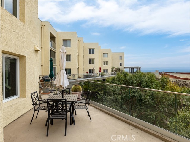 3200 La Rotonda Drive, Rancho Palos Verdes, California 90275, 2 Bedrooms Bedrooms, ,1 BathroomBathrooms,Residential,For Sale,La Rotonda,PV25006503