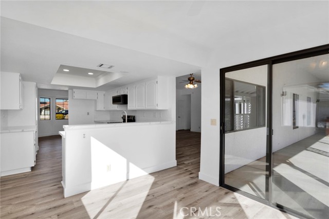 Detail Gallery Image 13 of 58 For 13027 Quapaw, Apple Valley,  CA 92308 - 4 Beds | 3/1 Baths