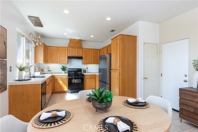 35 Juniper Ct, Stanton, CA 90680 photo 12