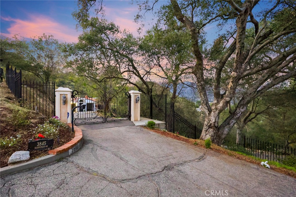 3845 Hampstead RoadLa Canada Flintridge img 24