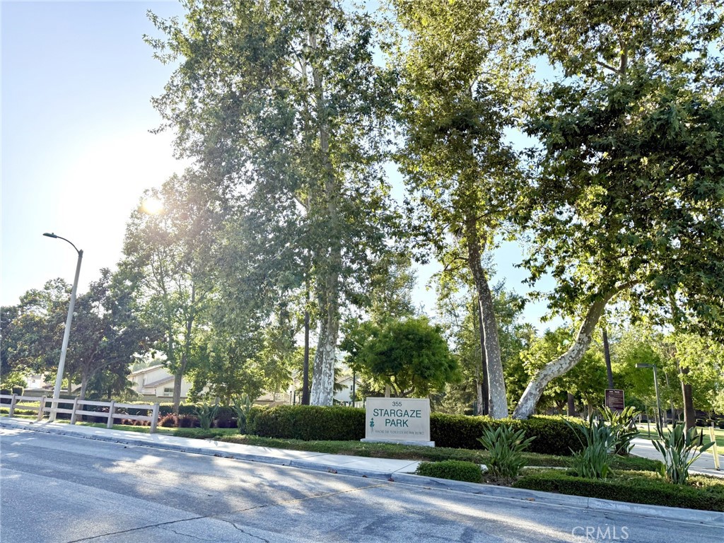https://media.crmls.org/medias/14426d49-0fd9-4be5-88b4-5cb274357ec7.jpg?preset=X-Large