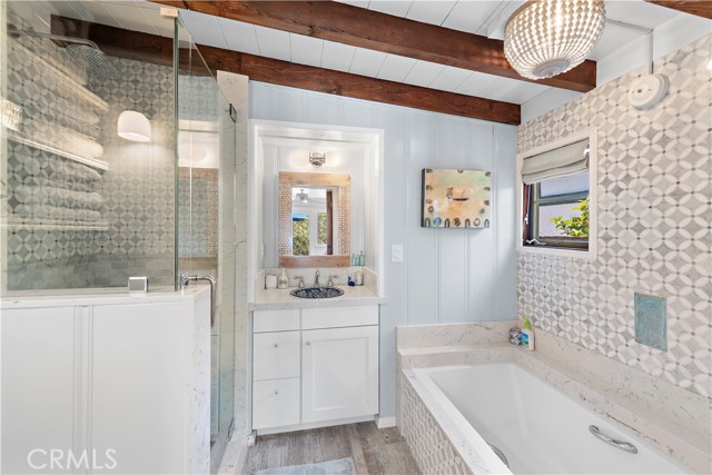Detail Gallery Image 19 of 39 For 1016 Catalina, Laguna Beach,  CA 92651 - 3 Beds | 2 Baths