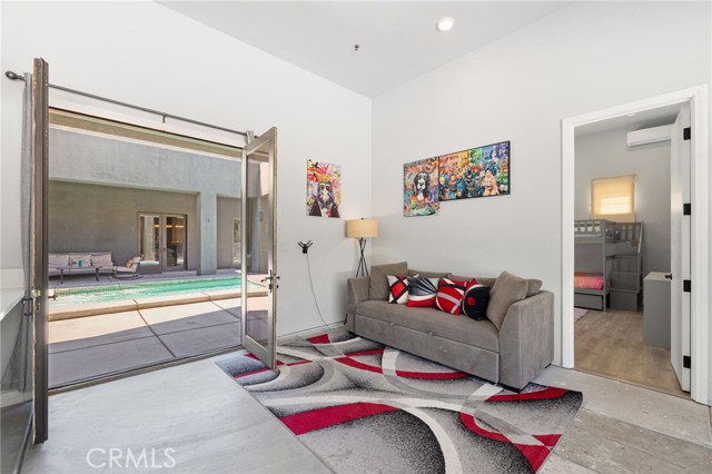 2600 E Vincentia, Palm Springs, CA 92262