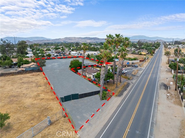 Detail Gallery Image 2 of 12 For 27536 Ethanac Rd, Menifee,  CA 92585 - – Beds | – Baths