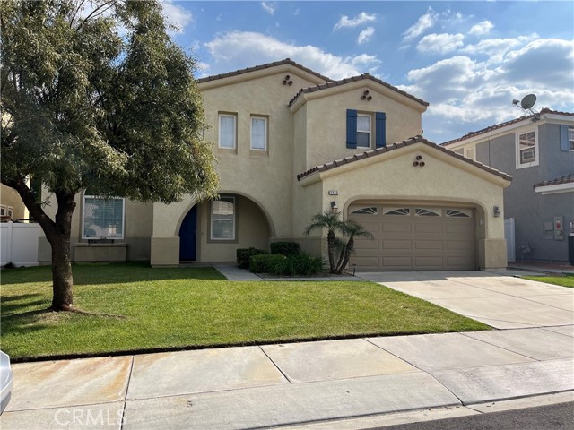 1483 Midnight Sun Drive, Beaumont CA: https://media.crmls.org/medias/1443fb90-3c22-4552-b3c2-c4c94e0e7476.jpg