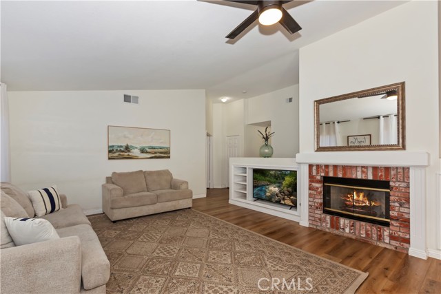 Detail Gallery Image 6 of 23 For 7787 Gold Buckle Ct, Highland,  CA 92346 - 3 Beds | 2 Baths