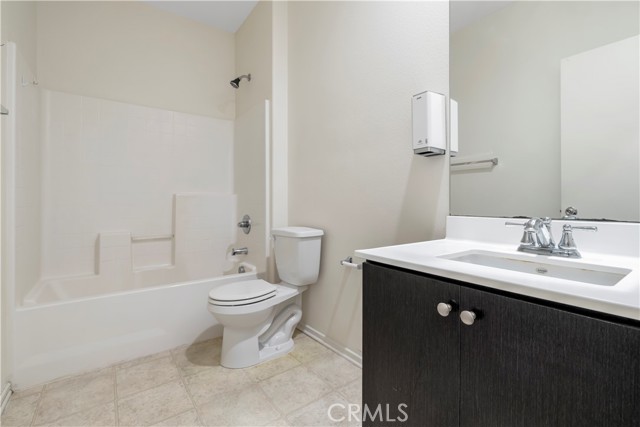 Detail Gallery Image 24 of 27 For 11912 Moss Creek Ct, Adelanto,  CA 92301 - 4 Beds | 2 Baths