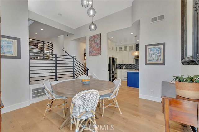 19325 Peachtree Lane, Huntington Beach CA: https://media.crmls.org/medias/14469a85-0369-43b1-8ca2-0e301b0754bb.jpg