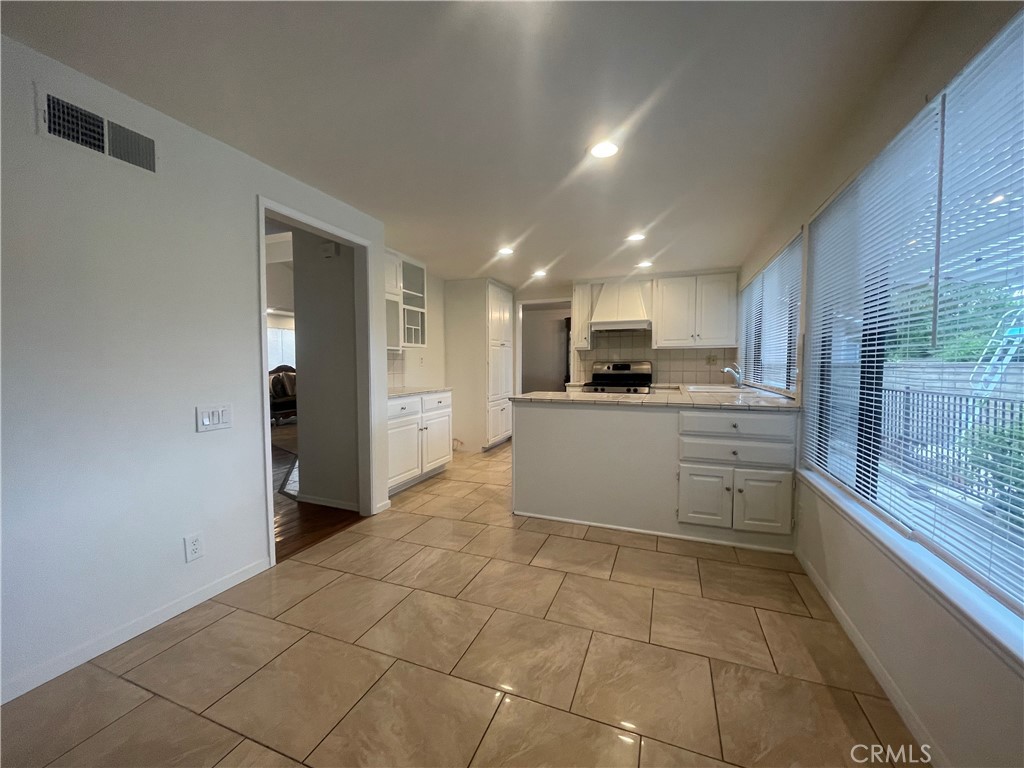 MLS #SR25273139 image #10