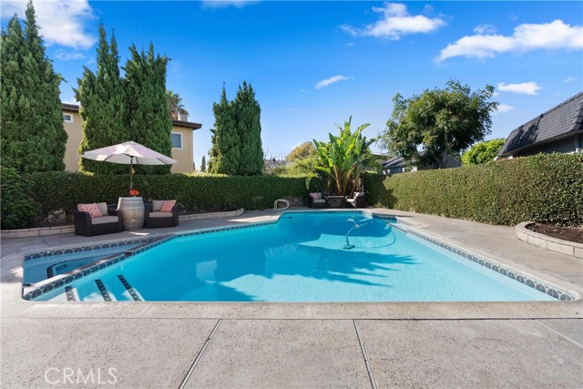 20571 Reef Lane, Huntington Beach CA: https://media.crmls.org/medias/14474327-ed8d-46de-8cc7-fe4d98d0d020.jpg