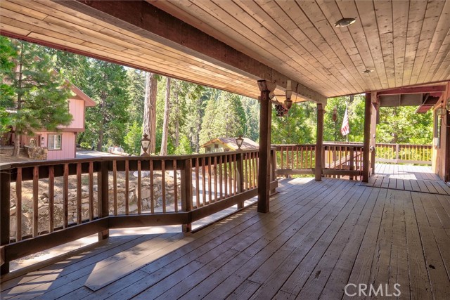 Detail Gallery Image 10 of 45 For 7226 Yosemite Park Way, Yosemite,  CA 95389 - 2 Beds | 2 Baths