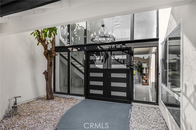 4041 Bycroft, Yorba Linda CA: https://media.crmls.org/medias/14478088-ffe4-4b78-80a6-ef3e8bfed323.jpg