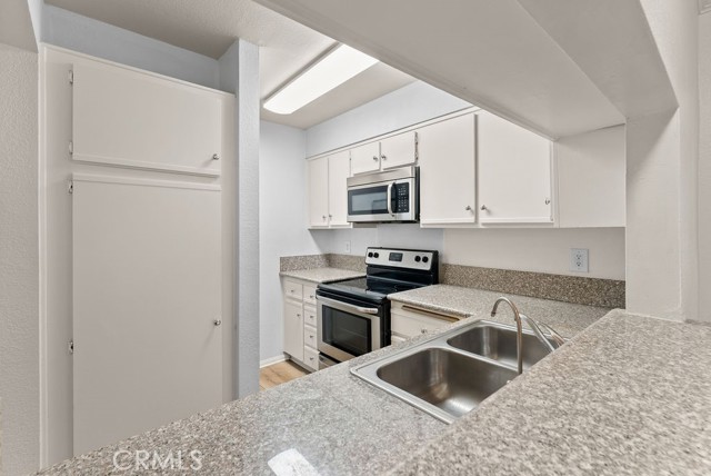 Detail Gallery Image 14 of 48 For 10655 Lemon Ave #1608,  Rancho Cucamonga,  CA 91737 - 2 Beds | 1 Baths