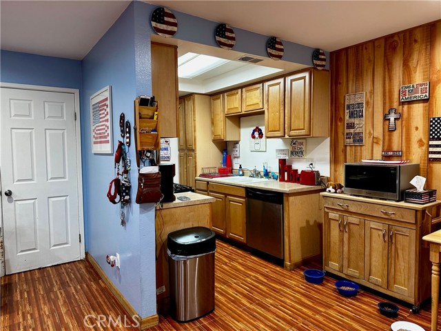 Detail Gallery Image 10 of 28 For 16907 Chaparral Ave, Cerritos,  CA 90703 - 3 Beds | 1 Baths