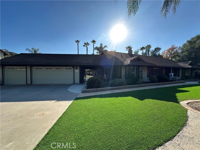 Detail Gallery Image 2 of 32 For 605 Cox, San Marcos,  CA 92069 - 3 Beds | 2/1 Baths