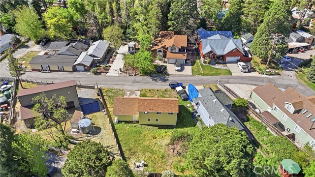 Detail Gallery Image 4 of 41 For 13894 Meadow, Lytle Creek,  CA 92358 - 3 Beds | 2 Baths