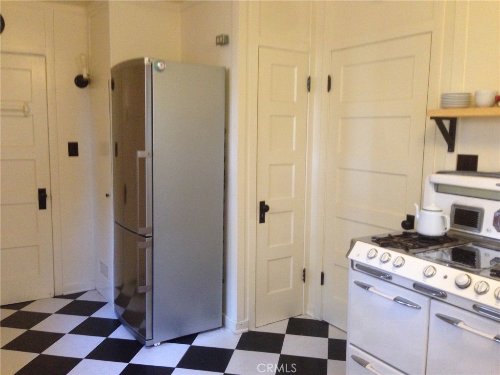 MLS #IG25263463 image #19