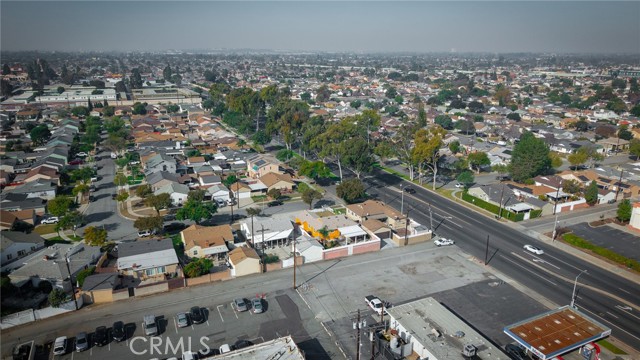 4840 Maybank Avenue, Lakewood, California 90712, 2 Bedrooms Bedrooms, ,1 BathroomBathrooms,Single Family Residence,For Sale,Maybank,CV25020501