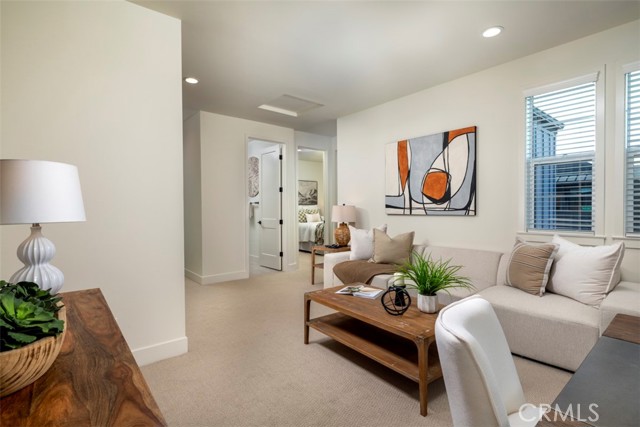 Detail Gallery Image 11 of 22 For 18016 Roch Ct, Fountain Valley,  CA 92708 - 3 Beds | 2/1 Baths