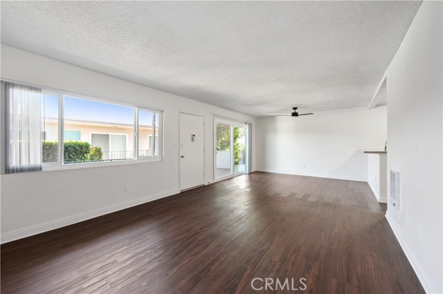 Detail Gallery Image 6 of 17 For 3656 Garnet St #339,  Torrance,  CA 90503 - 2 Beds | 2 Baths