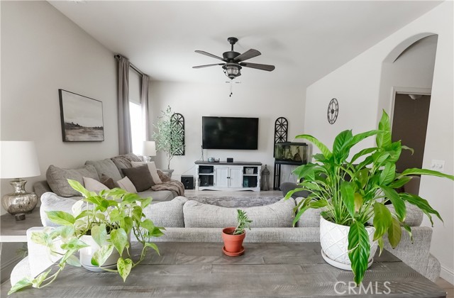 Detail Gallery Image 13 of 37 For 2080 Nebela, Atwater,  CA 95301 - 4 Beds | 3 Baths