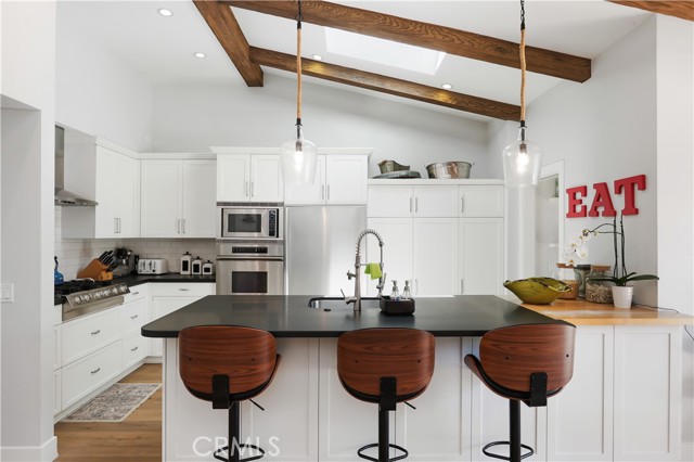 Detail Gallery Image 55 of 70 For 527 Seaward Rd, Corona Del Mar,  CA 92625 - 4 Beds | 3/1 Baths