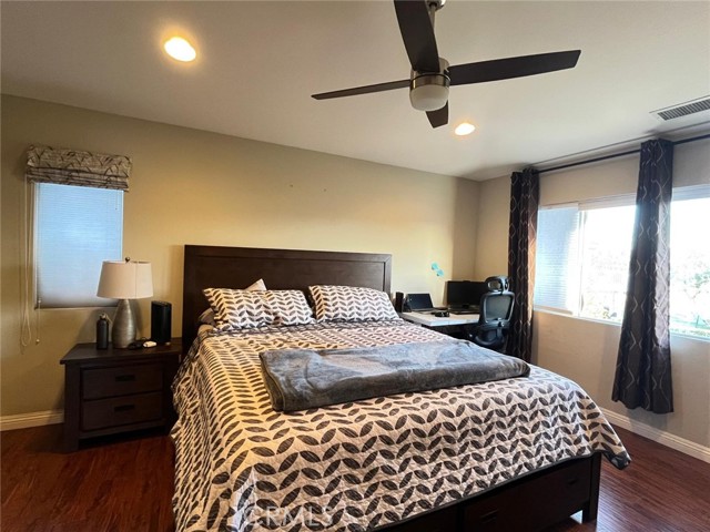 Detail Gallery Image 9 of 25 For 24336 Caladium, Valencia,  CA 91354 - 3 Beds | 2/1 Baths