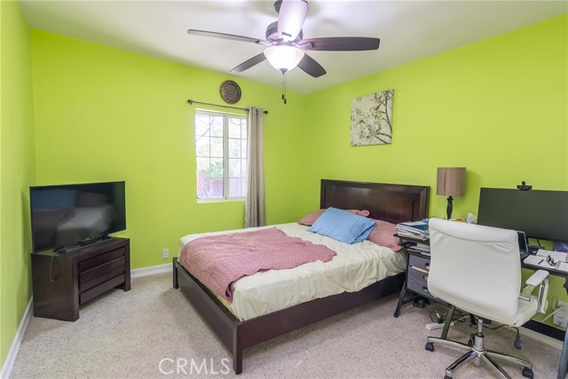 18948 Lassen Street, Northridge CA: https://media.crmls.org/medias/144d227b-8f24-407d-b0d2-fd23209537c5.jpg