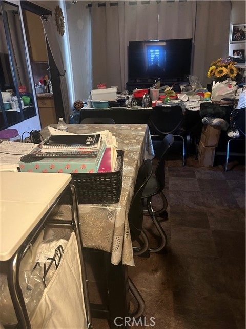 Detail Gallery Image 7 of 16 For 3312 Hyde Park Bld, Los Angeles,  CA 90043 - 3 Beds | 1 Baths