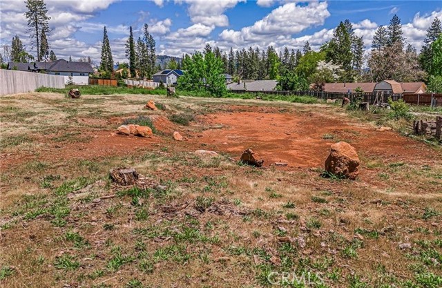6286 Lancaster Drive, Paradise CA: https://media.crmls.org/medias/144d7657-b655-45dd-b723-20e4bf374253.jpg