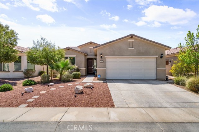 Detail Gallery Image 2 of 34 For 18909 Lariat St, Apple Valley,  CA 92308 - 3 Beds | 2 Baths