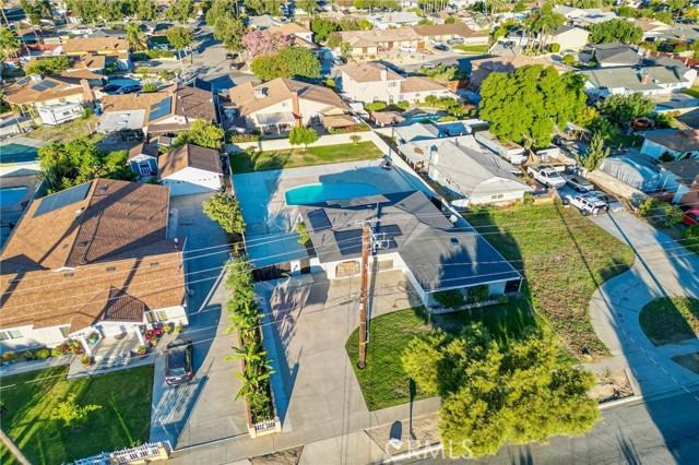 9646 Palmetto Avenue, Fontana CA: https://media.crmls.org/medias/144df8c5-556e-43a2-918d-e4de8737dcdd.jpg