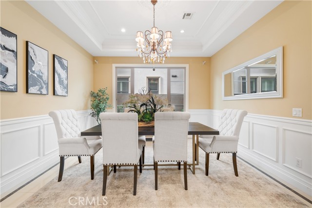 Detail Gallery Image 12 of 38 For 6138 Avon Ave, Temple City,  CA 91775 - 5 Beds | 6 Baths