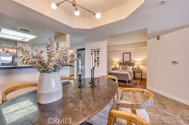 Detail Gallery Image 12 of 44 For 4755 Templeton St #2117,  Los Angeles,  CA 90032 - 2 Beds | 2 Baths