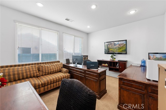 29268 Meandering Circle, Menifee CA: https://media.crmls.org/medias/144f980e-23c8-4062-85e2-a1498335264b.jpg