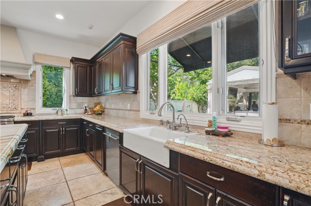 Detail Gallery Image 11 of 53 For 3805 Prado De Las Uvas, Calabasas,  CA 91302 - 5 Beds | 6/1 Baths