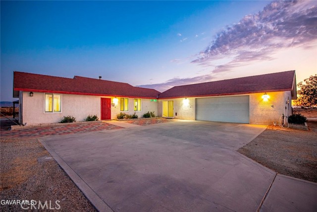 Detail Gallery Image 3 of 74 For 4636 E Avenue H, Lancaster,  CA 93535 - – Beds | – Baths