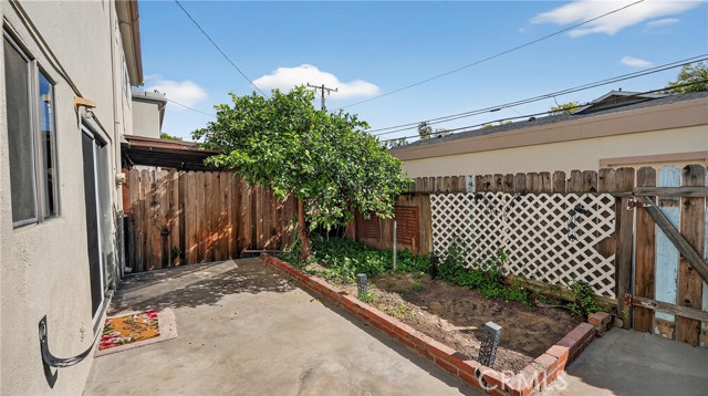 Detail Gallery Image 29 of 31 For 1800 W Gramercy #17,  Anaheim,  CA 92801 - 4 Beds | 2/1 Baths