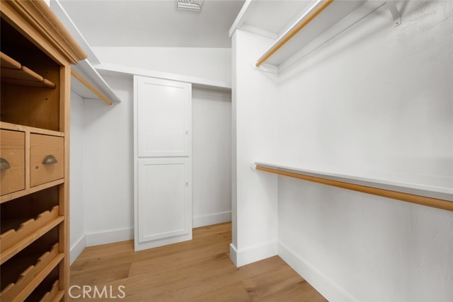 2650 Skyview Trail, San Luis Obispo CA: https://media.crmls.org/medias/14521937-c6c2-4a7e-bad7-2b0e9d53f599.jpg