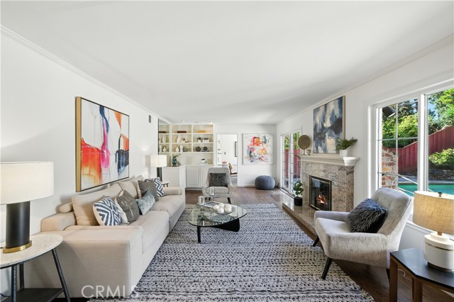 Detail Gallery Image 9 of 27 For 1319 Skyview Dr, Burlingame,  CA 94010 - 3 Beds | 2 Baths