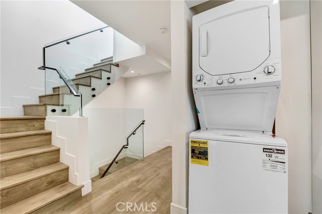 4036 Rosemont Avenue, Montrose CA: https://media.crmls.org/medias/14531045-86cb-442c-a539-8ea64858ab48.jpg
