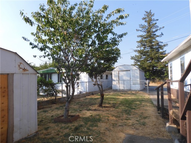 Detail Gallery Image 22 of 27 For 12980 Island Dr, Clearlake Oaks,  CA 95423 - 2 Beds | 2 Baths
