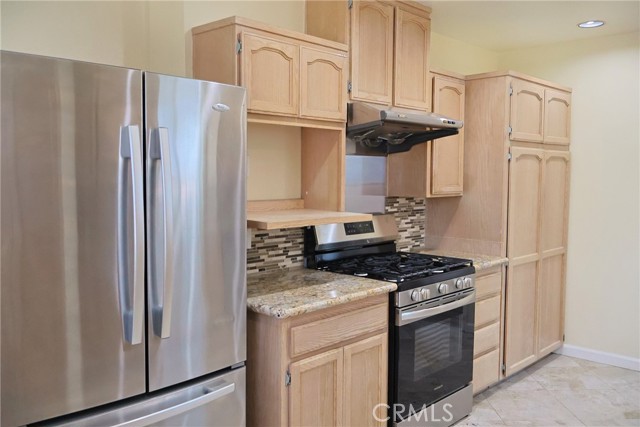 5011 W 134th Place, Hawthorne CA: https://media.crmls.org/medias/1453eff0-f221-40f7-b7eb-e8ab5f490738.jpg