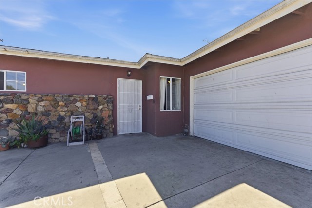 Detail Gallery Image 9 of 34 For 2426 Marty, Santa Ana,  CA 92706 - 3 Beds | 1/1 Baths