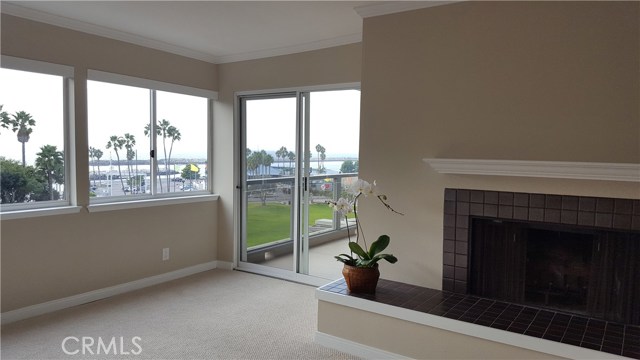 250 The Village, Redondo Beach, California 90277, 2 Bedrooms Bedrooms, ,1 BathroomBathrooms,Residential,Sold,The Village,PV17239003