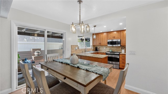 Detail Gallery Image 12 of 46 For 4304 Lincoln Plaza, Cypress,  CA 90630 - 2 Beds | 2/1 Baths